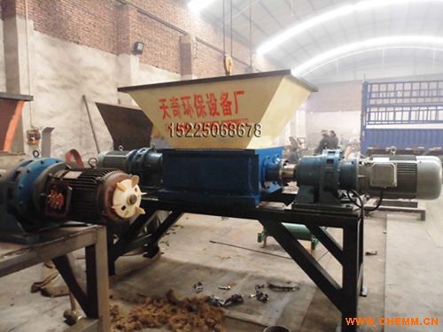 天奇高強(qiáng)力雙軸撕碎機(jī) 多功能金屬撕碎設(shè)備實(shí)現(xiàn)高產(chǎn)高效